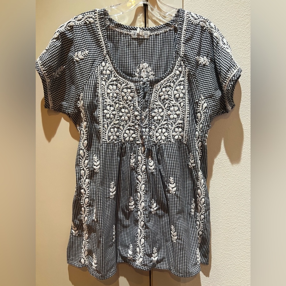Jayshree Dalal Ebroidered Cotton Top Size L